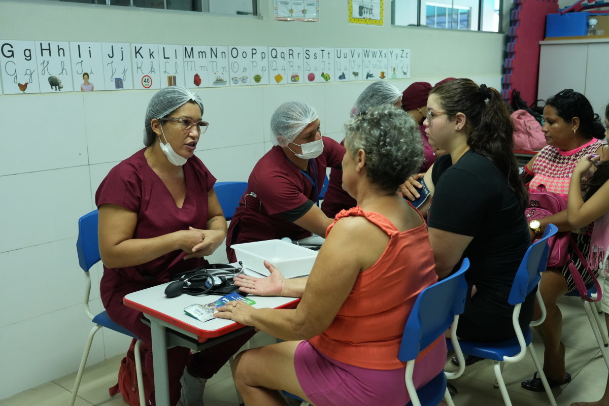 Durante a ação, foram oferecidos diversos serviços gratuitos à comunidade